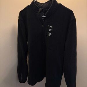 Huk Men's Black 1/4 Zip-Up Fleece pullover